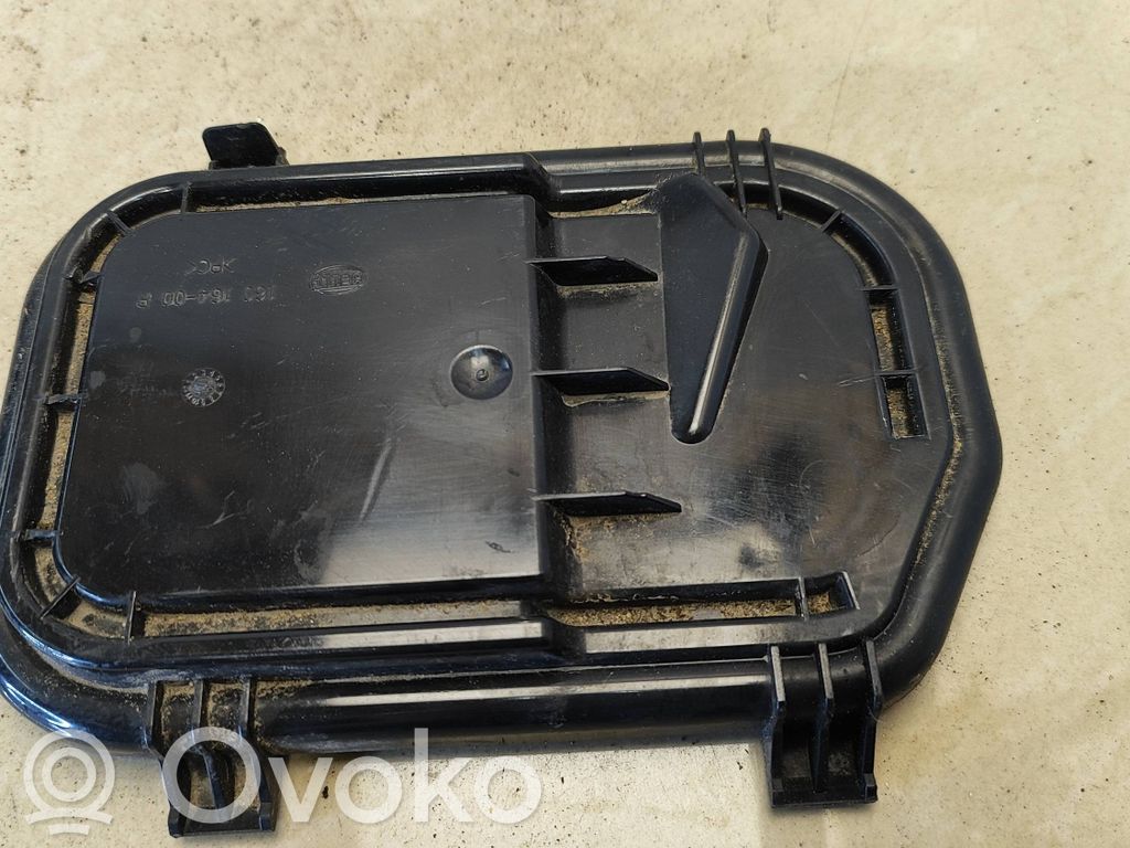 Audi A6 S6 C6 4F Osłona żarówki lampy przedniej 
