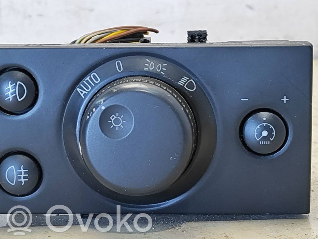 Opel Vectra C Light switch 