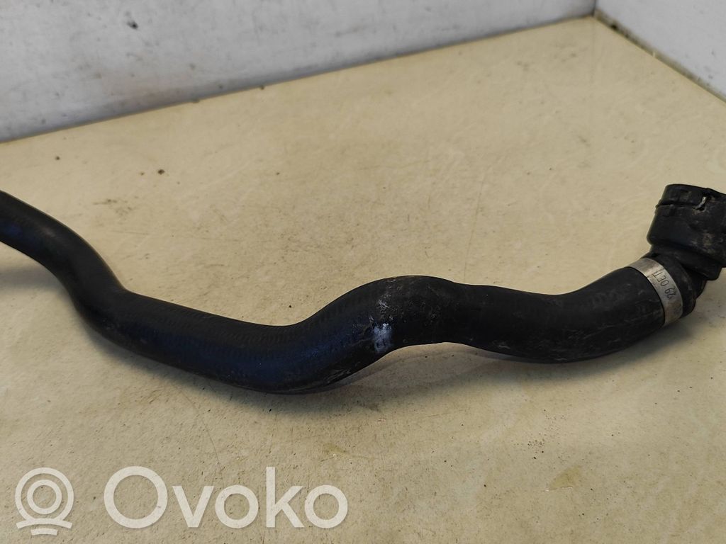 BMW 3 E90 E91 Engine coolant pipe/hose 