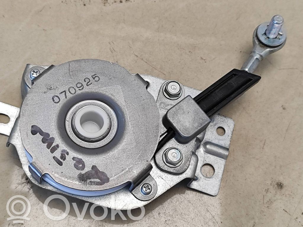 Citroen C-Crosser Sprężyna do klapy tylnej bagażnika 