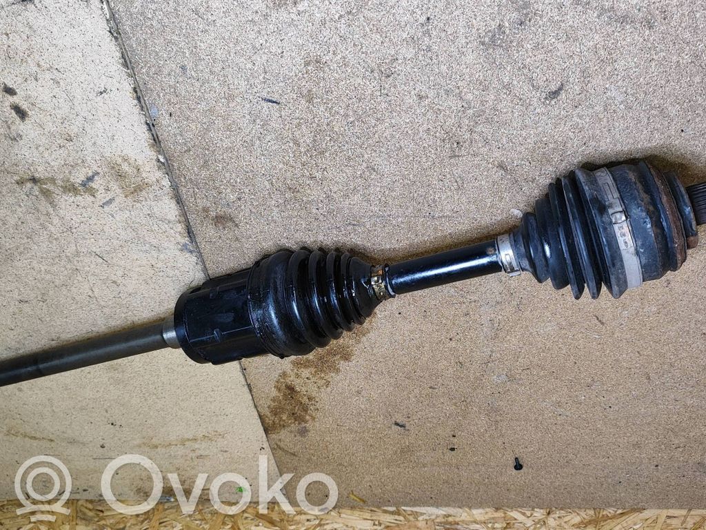 BMW X5 E53 Priekšējā pusass 