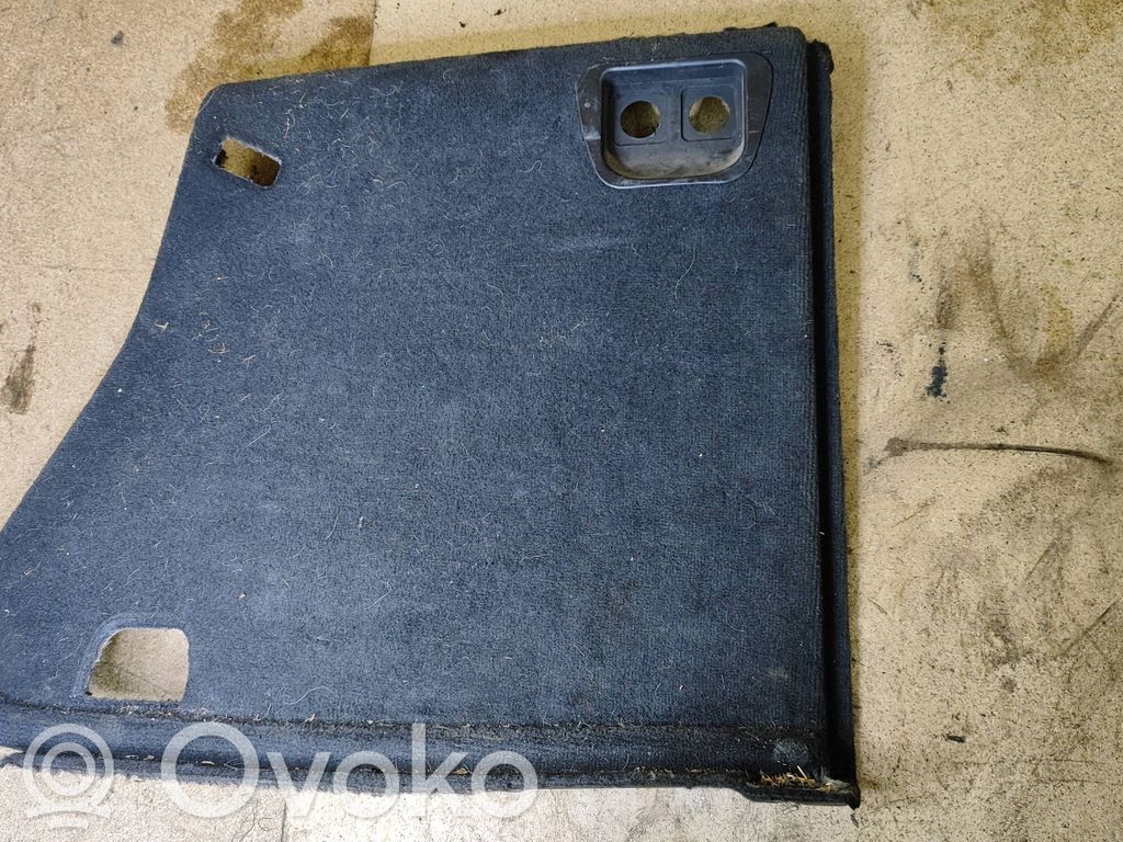 Trunk/boot side trim panel   7034392