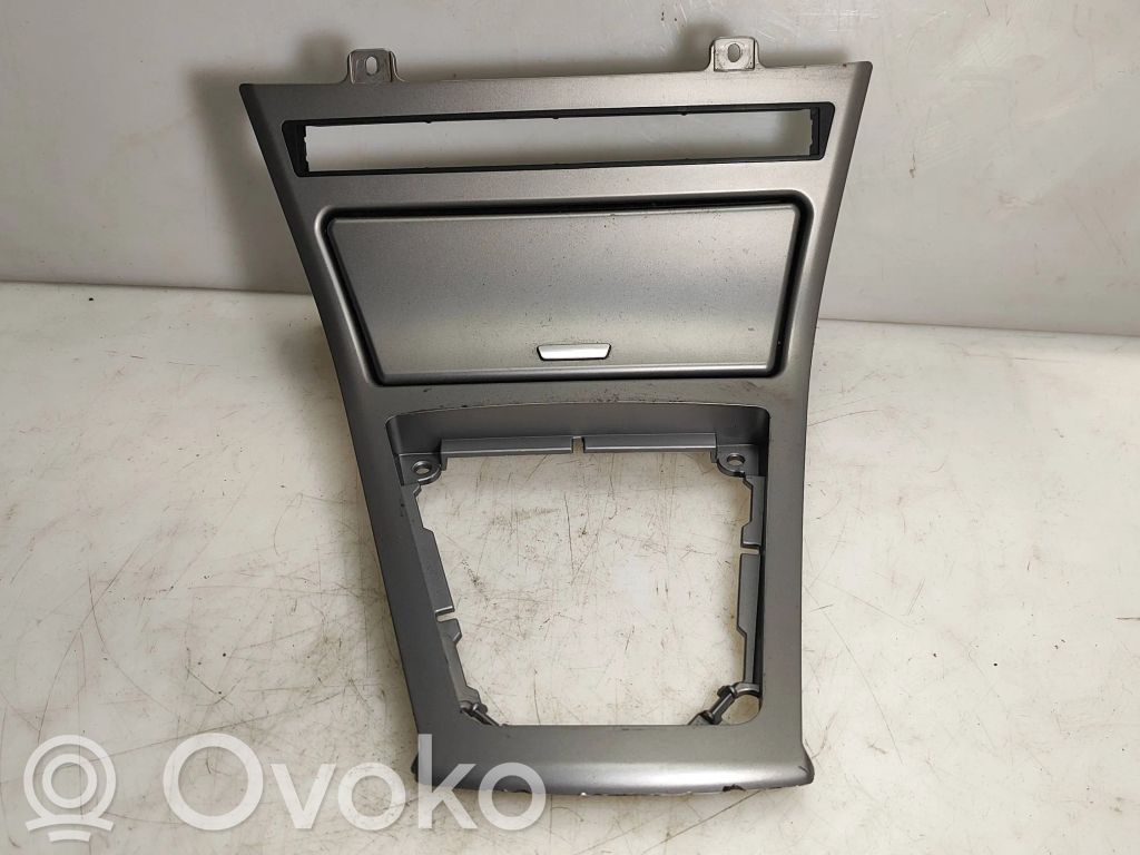 BMW X3 E83 Ashtray (front) 