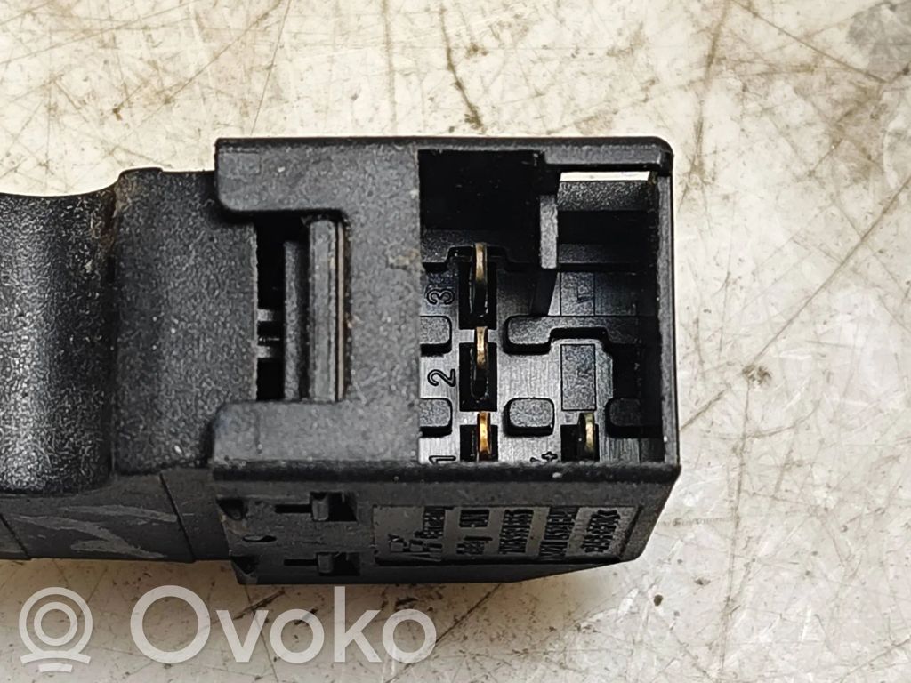 Ford Galaxy Front door window switch trim 