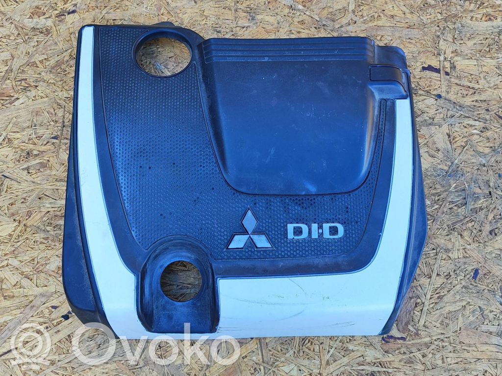 Mitsubishi Lancer VIII Engine cover (trim) 