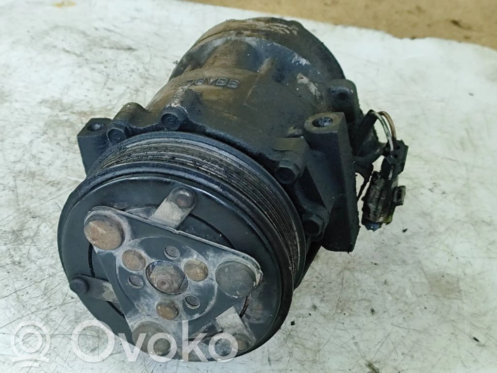 Opel Corsa C Kompresor / Sprężarka klimatyzacji A/C 