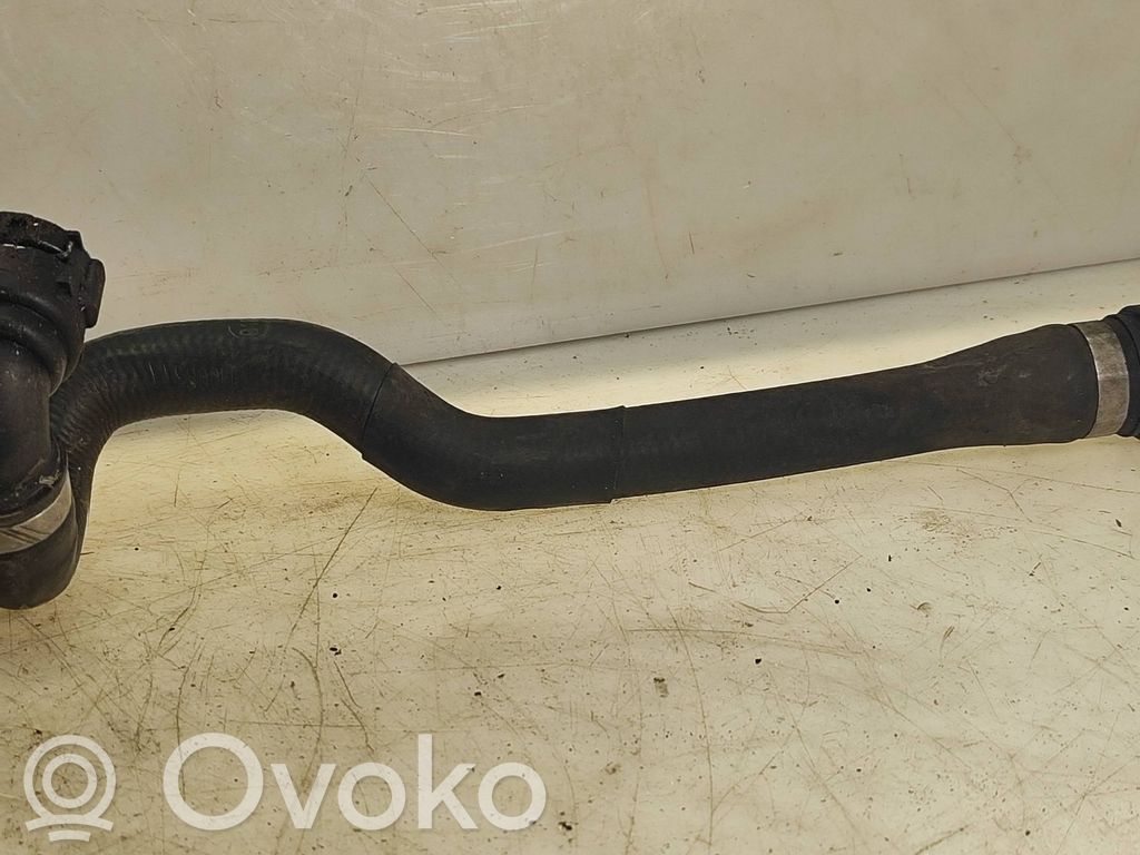 BMW 1 E81 E87 Engine coolant pipe/hose 