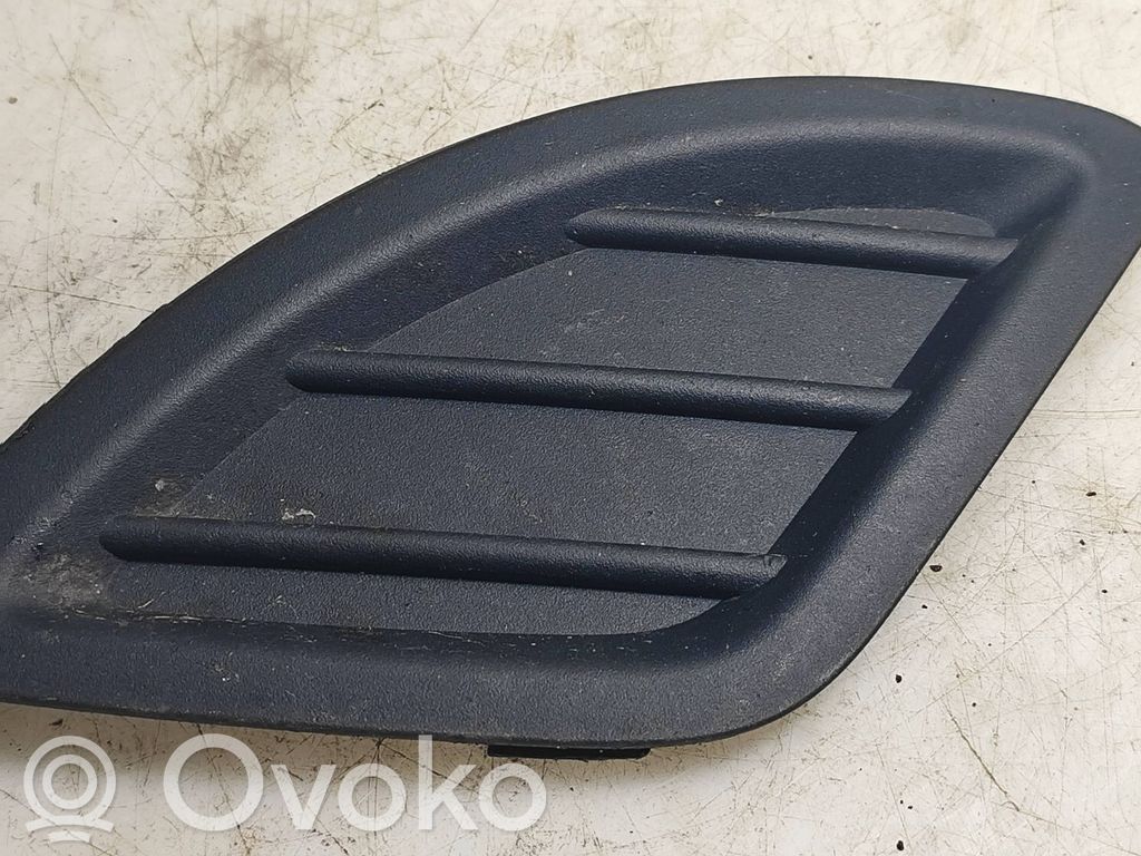 KIA Ceed Etupuskurin alempi jäähdytinsäleikkö 