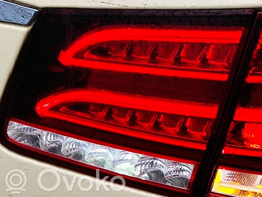 Mercedes-Benz E W212 Lampy tylnej klapy bagażnika 