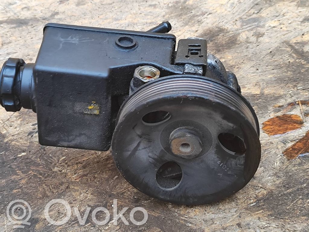 SsangYong Actyon Ohjaustehostimen pumppu 