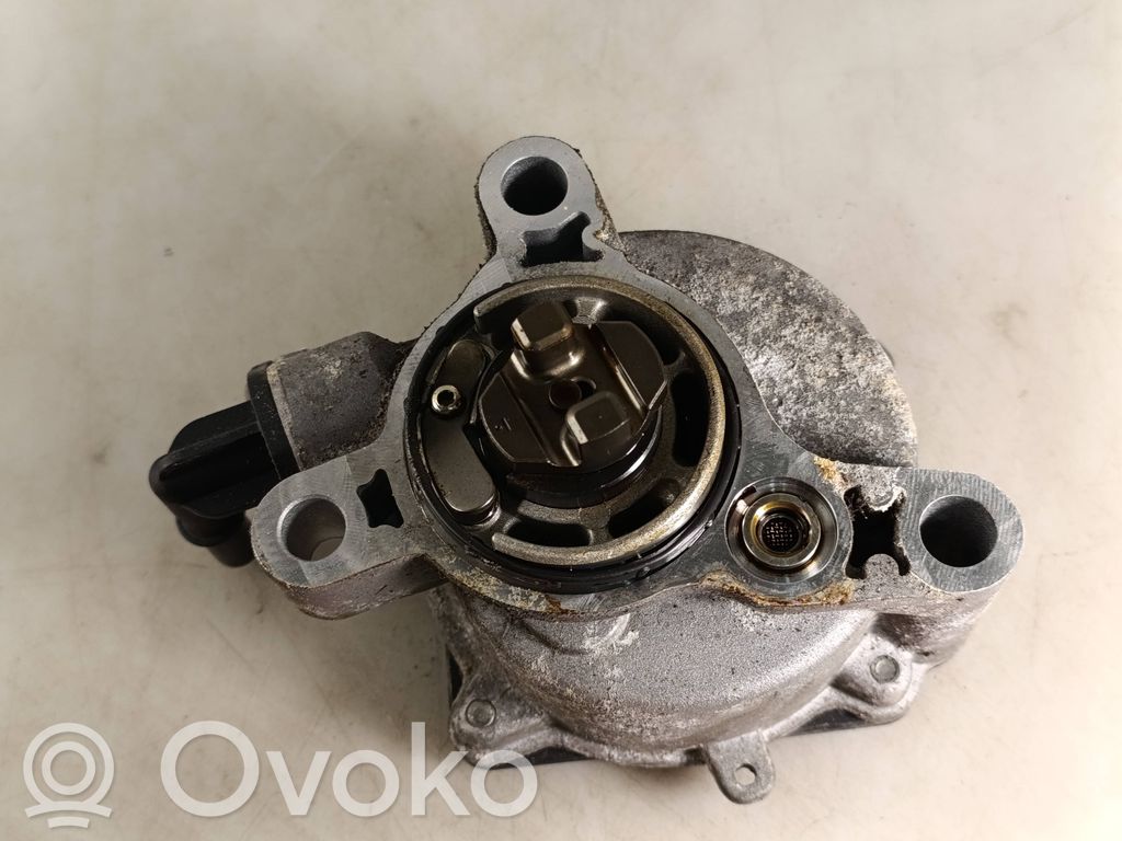Chrysler 200 Vacuum pump 