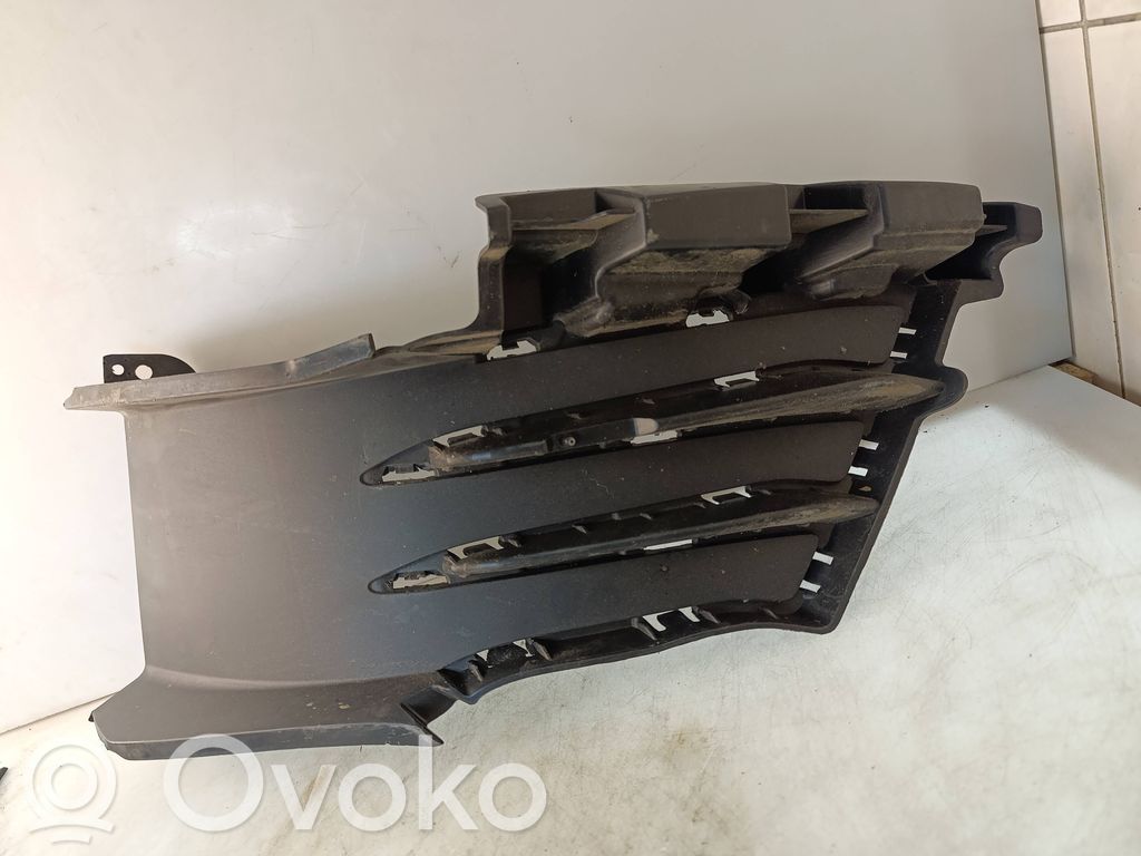 Cupra Born Front bumper lower grill 