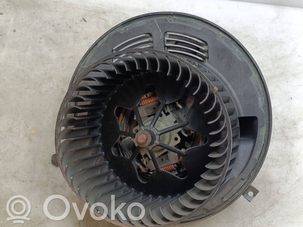 Heater fan/blower   6933663,985464F,0263729,CZ1163407727