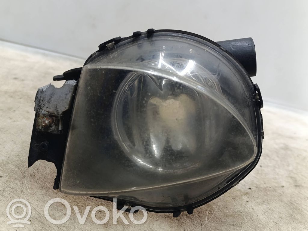 BMW 3 E90 E91 Miglas lukturis priekšā 