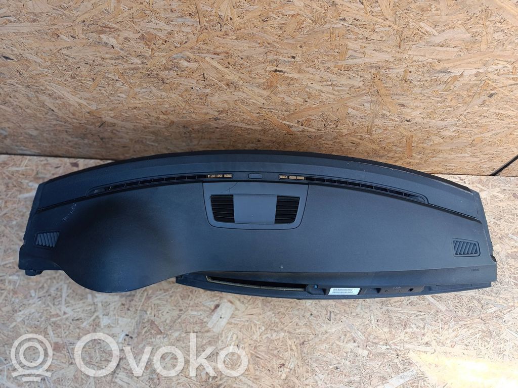 BMW 3 E90 E91 Panelė 