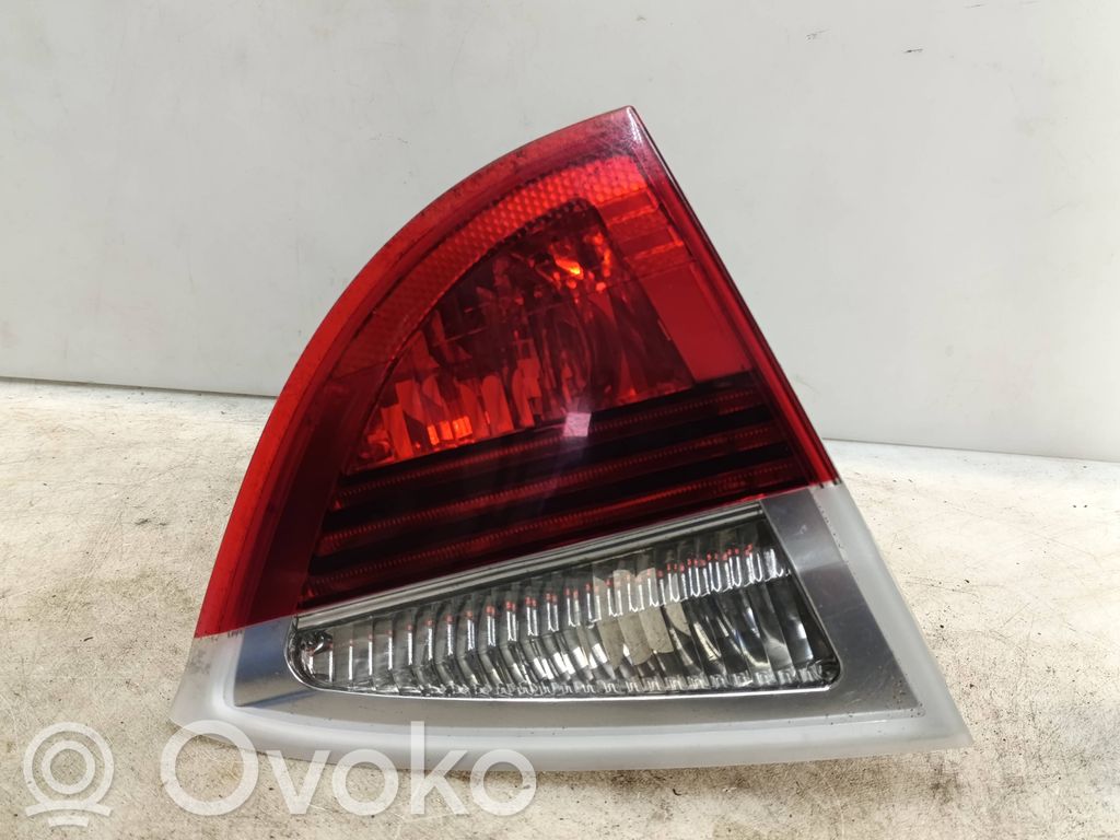BMW 3 E90 E91 Tailgate rear/tail lights 