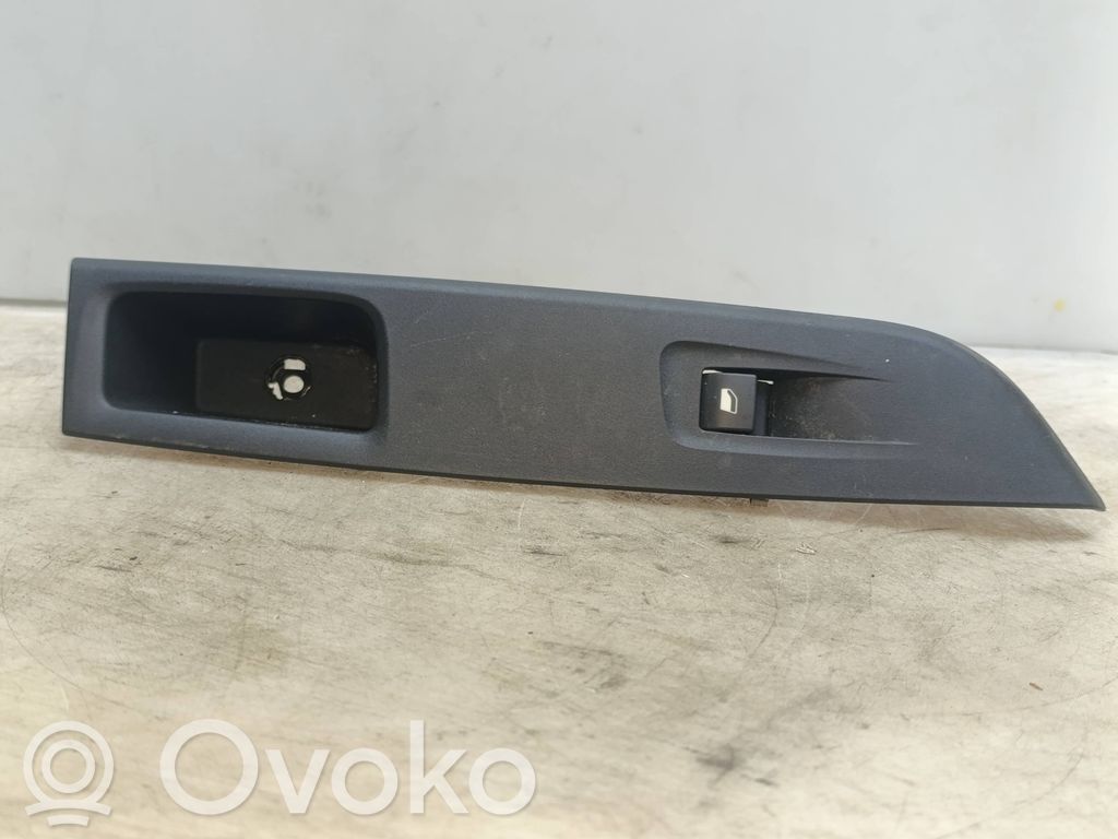Opel Corsa F Przyciski szyb 