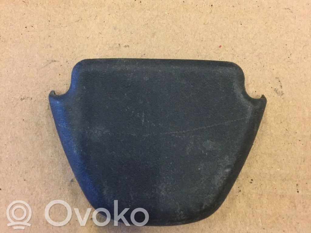 Volkswagen Golf I Prowadnica pasa bezpieczeństwa 