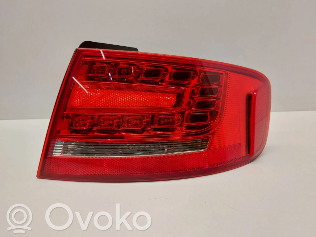 Audi A4 S4 B8 8K Lampă spate în caroserie 