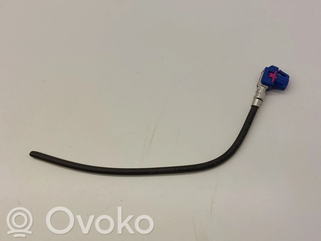 Otros cableados   4E0035750B