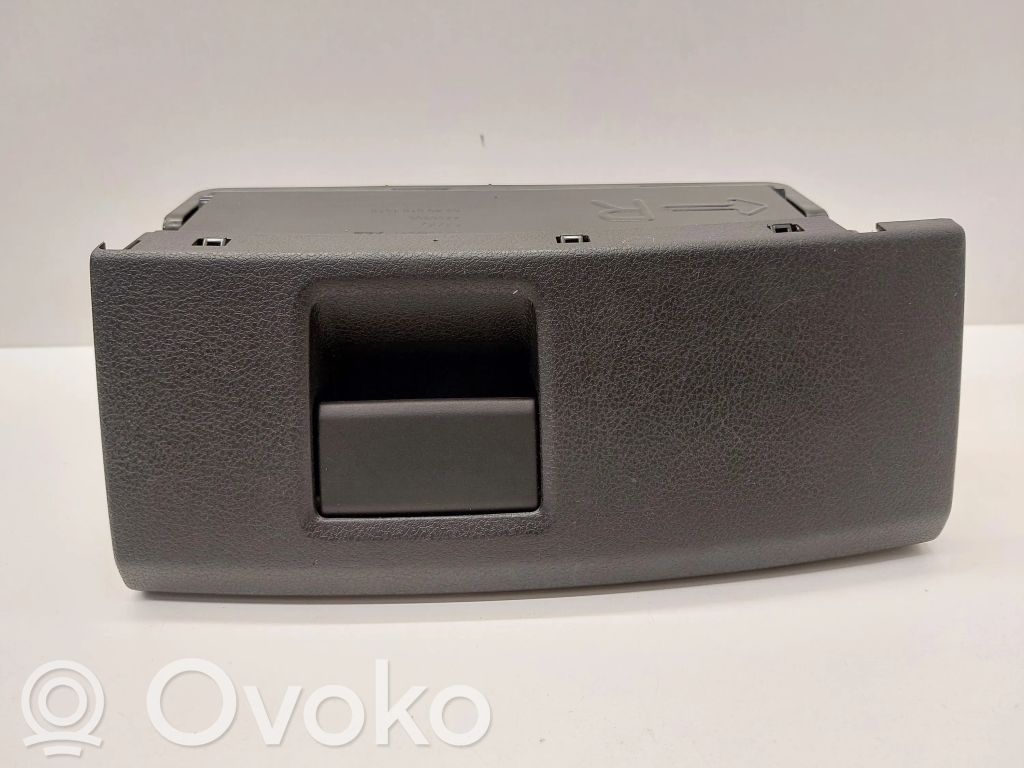 Audi A4 S4 B8 8K Guantera 