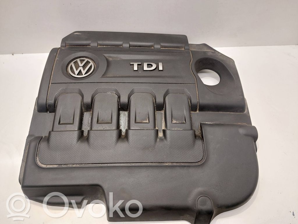 Volkswagen PASSAT B8 Engine cover (trim) 