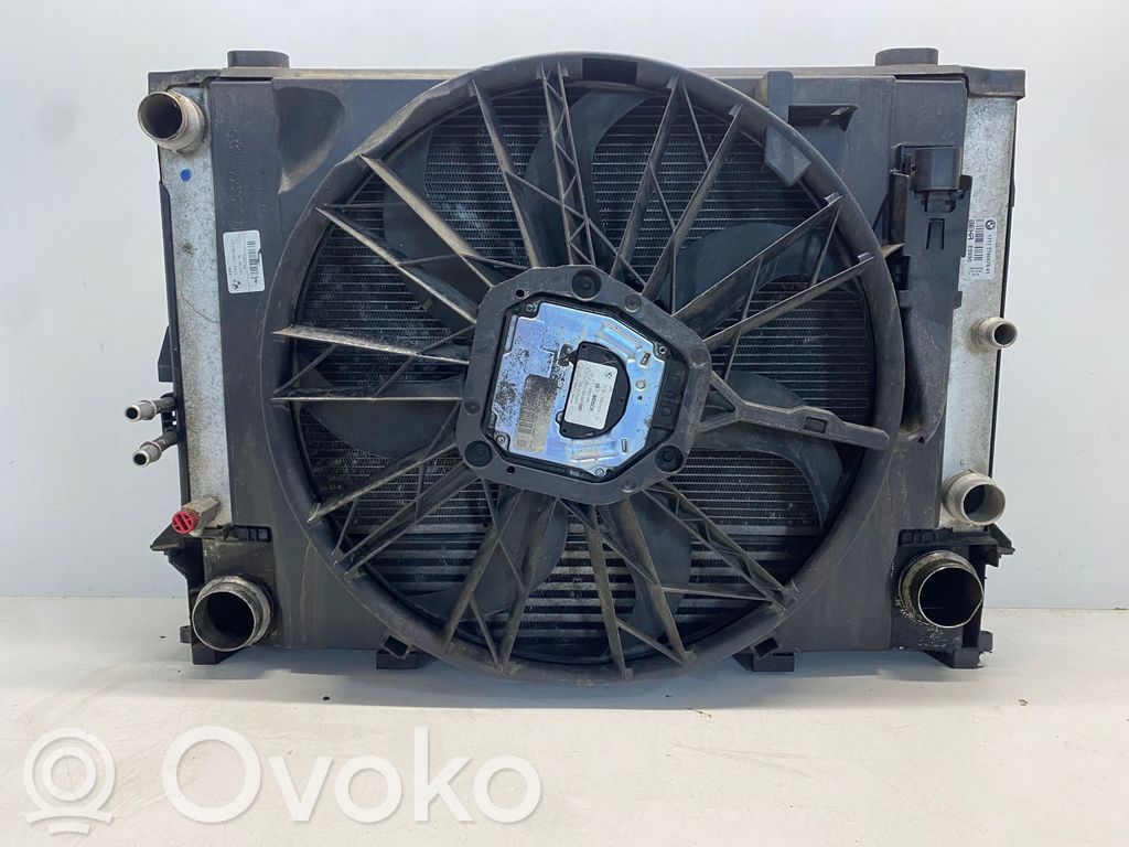 BMW 5 E60 E61 Комплект радиатора 