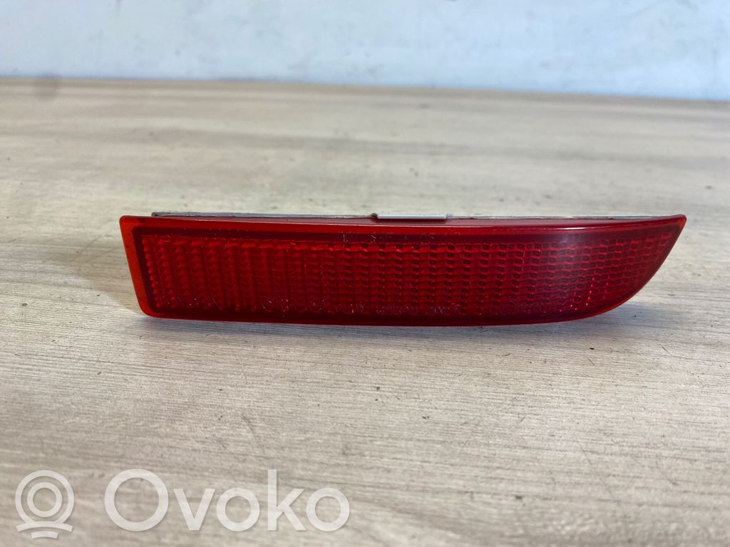 Toyota Avensis T270 Rear tail light reflector 
