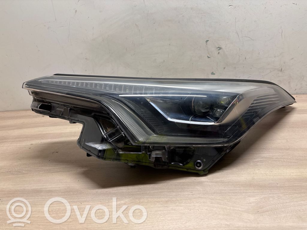 Toyota C-HR I Lampa przednia 