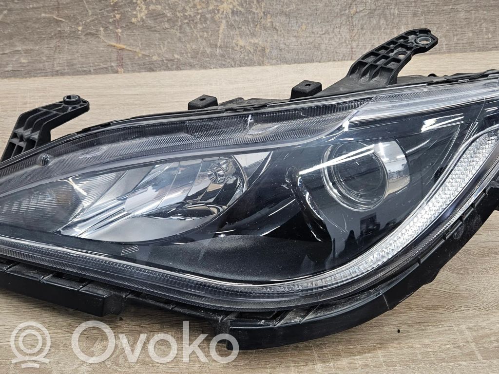 Chrysler Pacifica Headlight/headlamp 