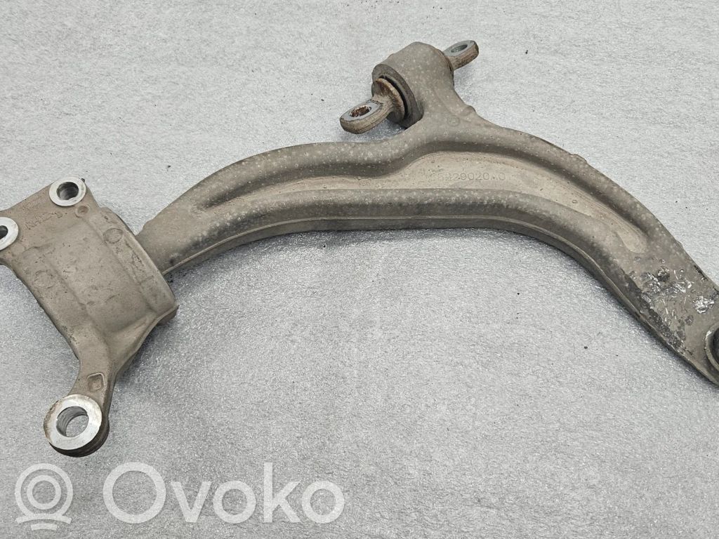 Dakša   68232192AD