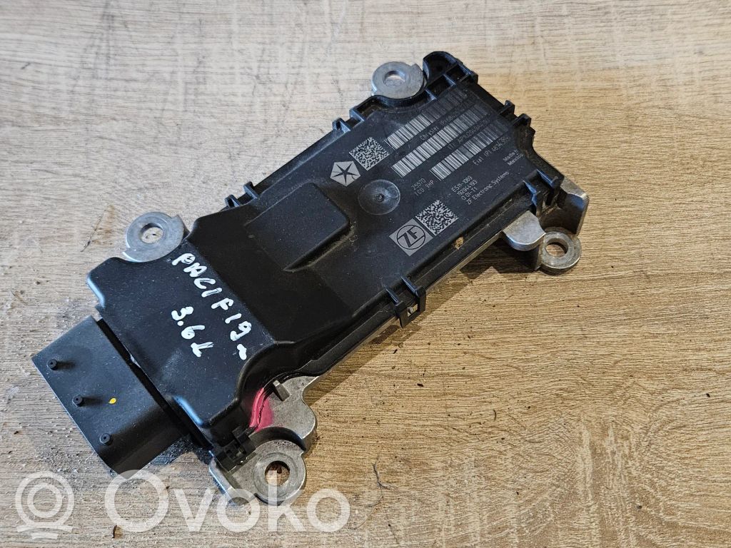 Chrysler Pacifica Gearbox control unit/module 