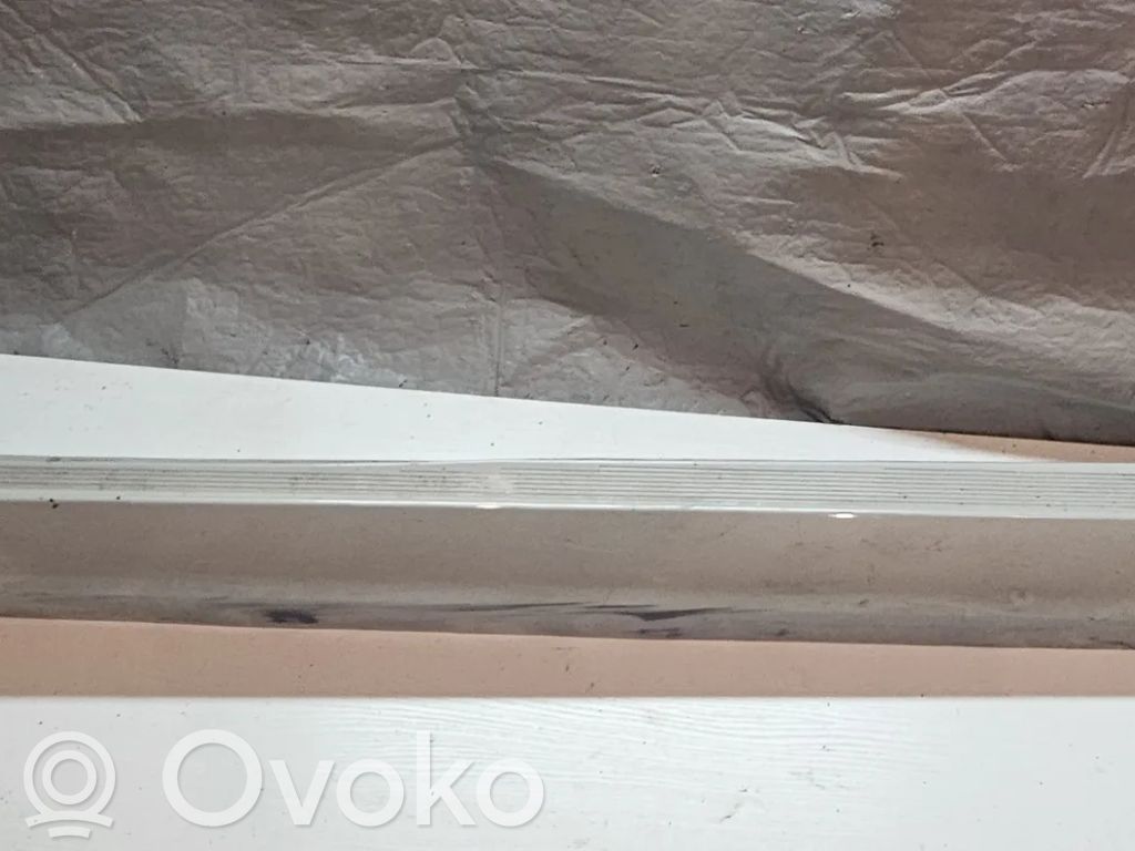 Slenkstis   5RP20TRMAE
