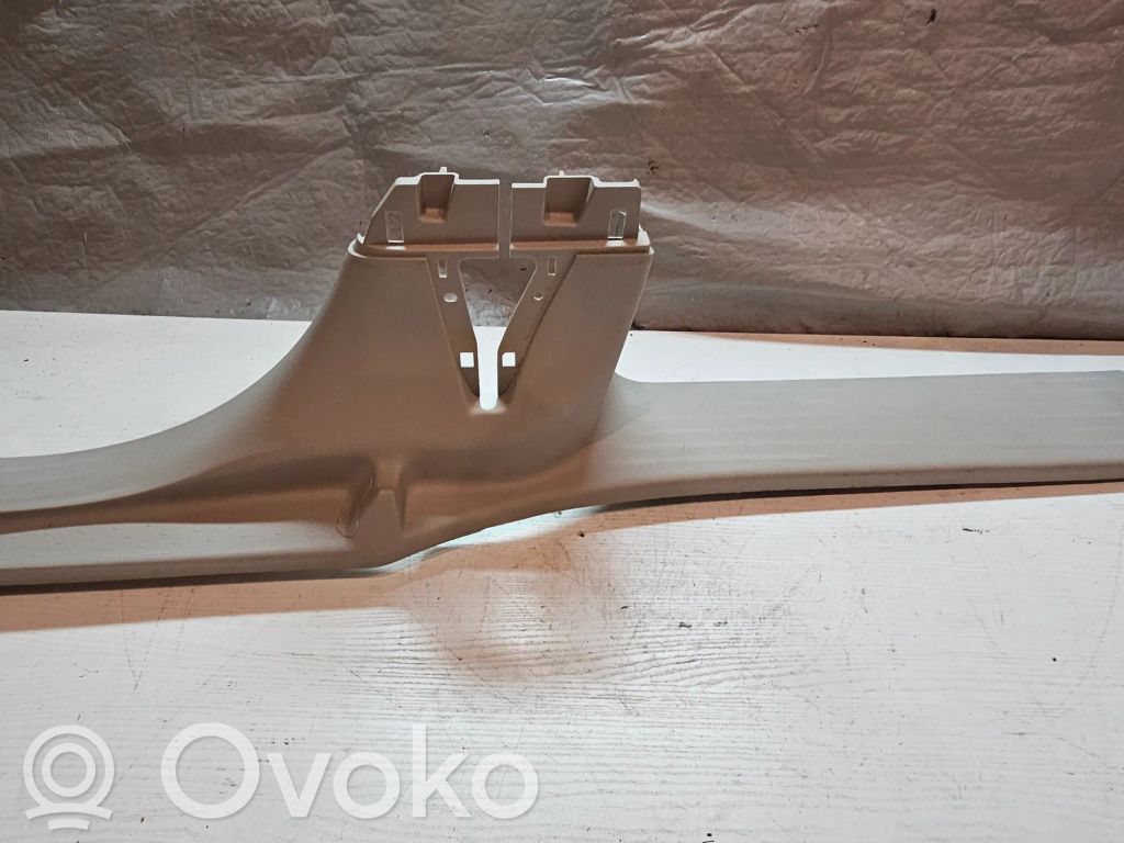 Chrysler Pacifica Galinio slenksčio apdaila (vidinė) 