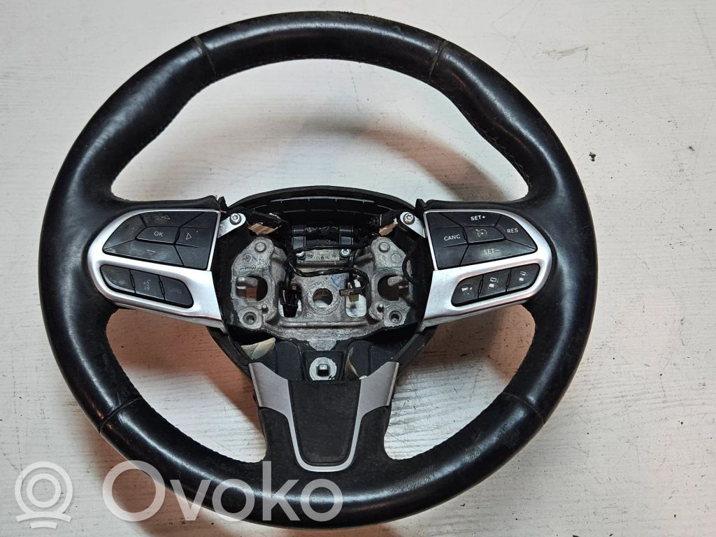 Vairas   20770085,2501865,5UZ541X9AE,6RM591X9AF