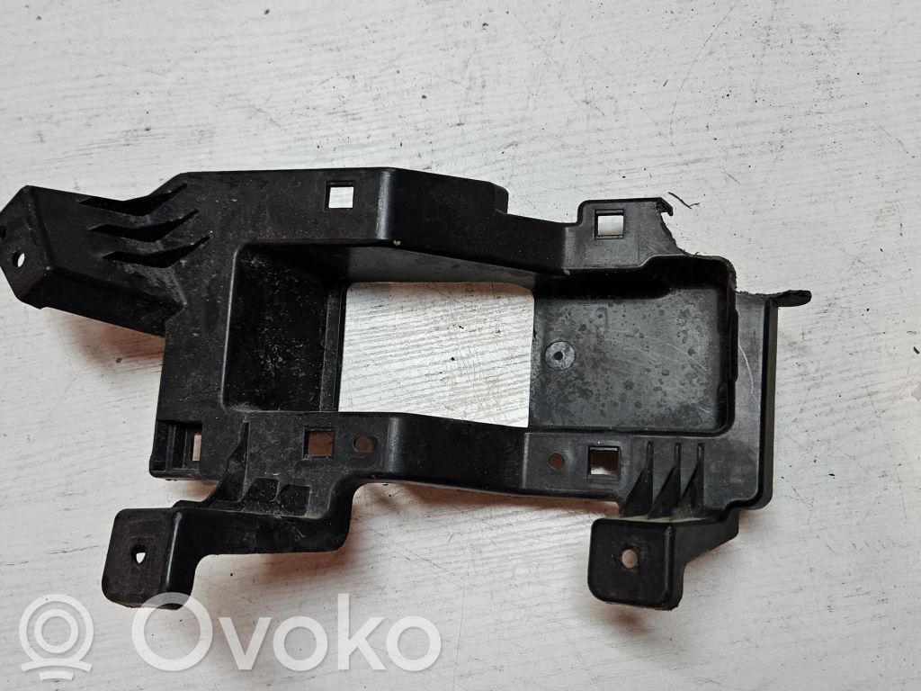 Chrysler Pacifica Halterung für Nebelscheinwerfer 