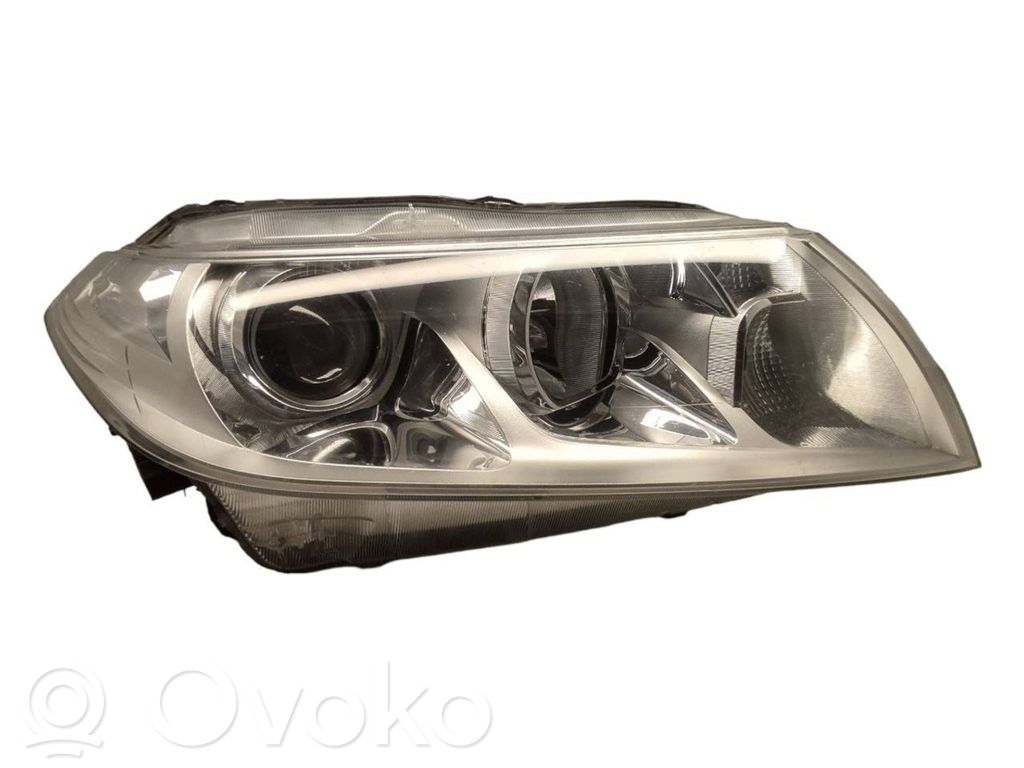 Suzuki Vitara (LY) Lampa przednia 