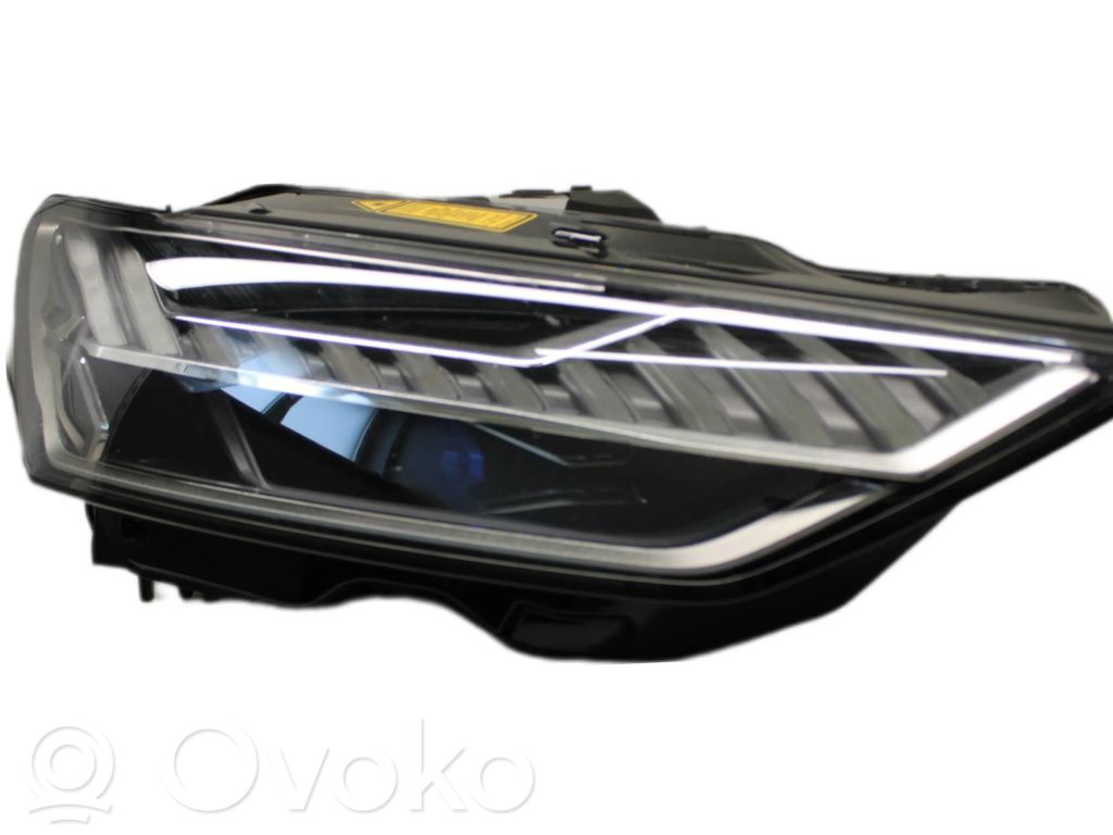 Audi A7 S7 4K8 Lampa przednia 