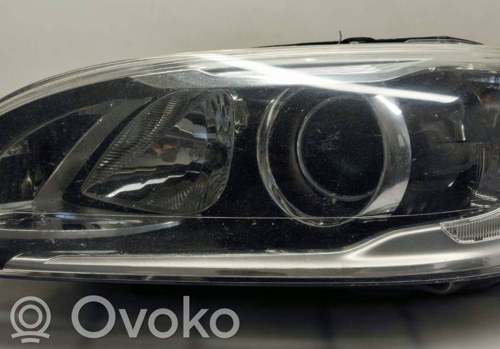 Volvo S60 Phare frontale 