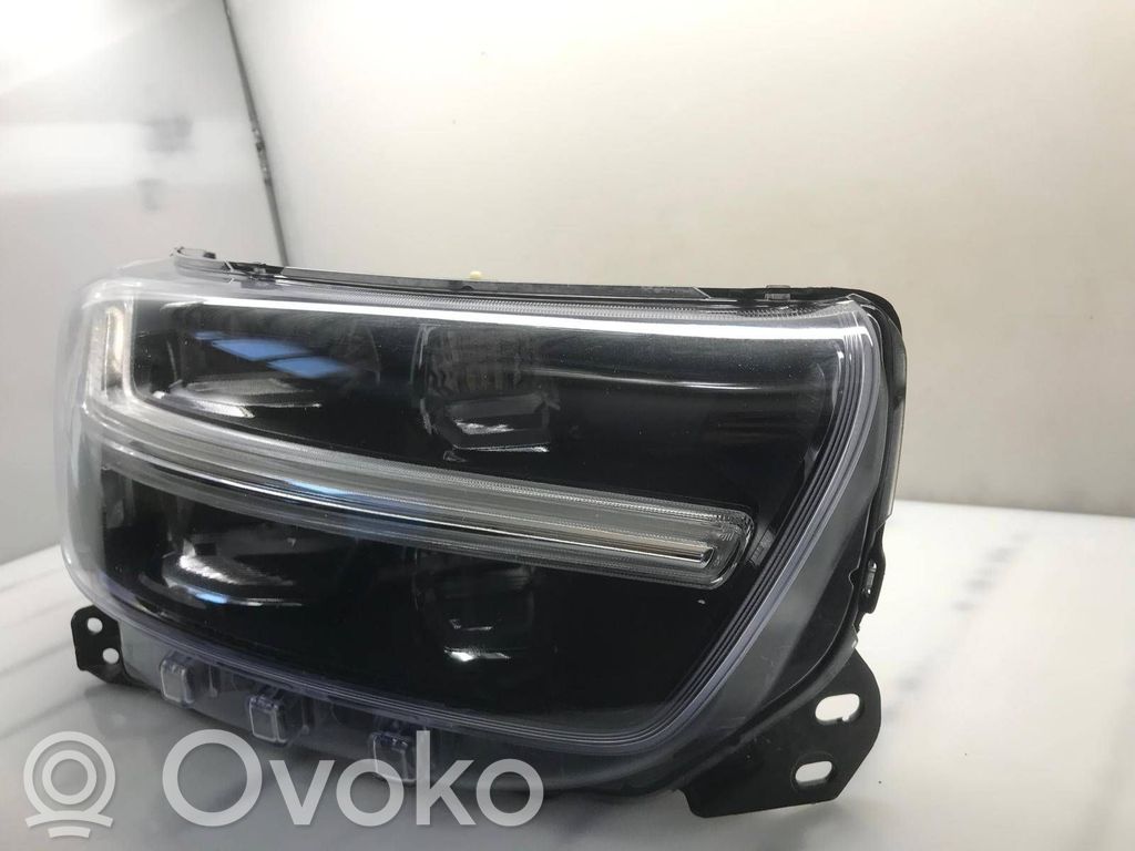 Volvo XC40 Scheinwerfer 