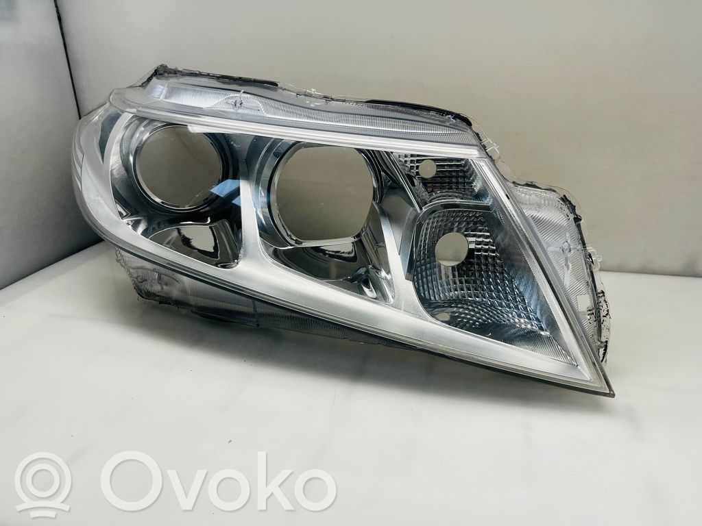 Suzuki Vitara (LY) Headlight/headlamp 