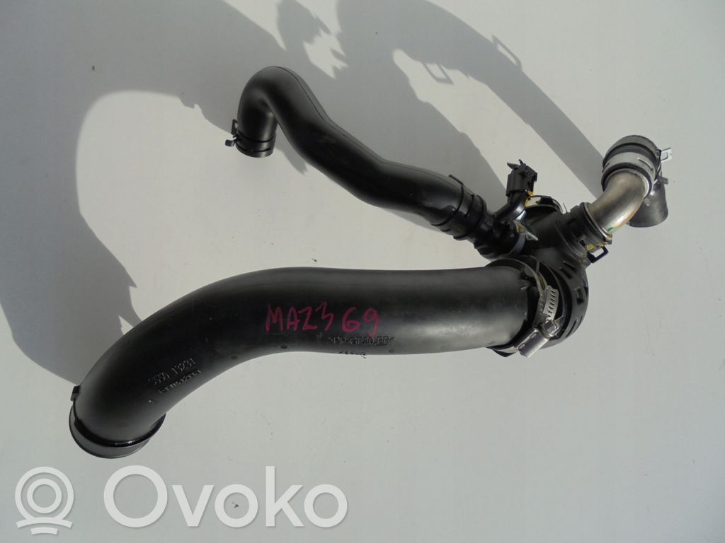 Mazda 3 II Engine coolant pipe/hose 