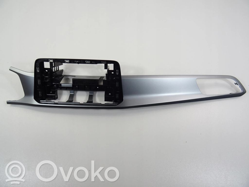 Volkswagen T-Roc Osłona boczna tunelu środkowego 