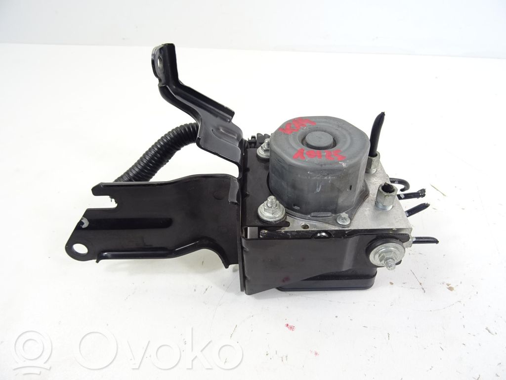 Nissan Micra K14 Bomba de ABS 