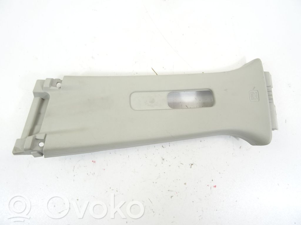 Pilar (B) (inferior)   KD4568210,KD4568210
