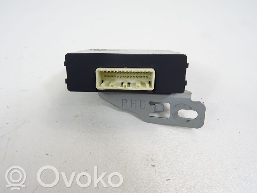 Sonstige Steuergeräte / Module   KD7767UU0