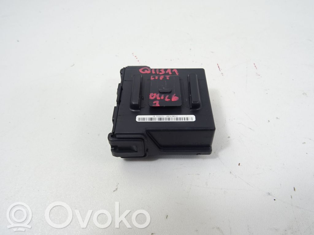 Nissan Qashqai Sterownik / Moduł komfortu 