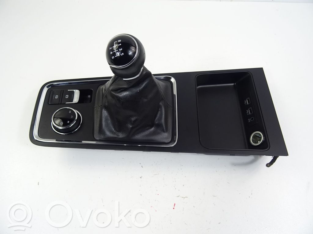 Center console   576863283BL,576863283BL,575927531D