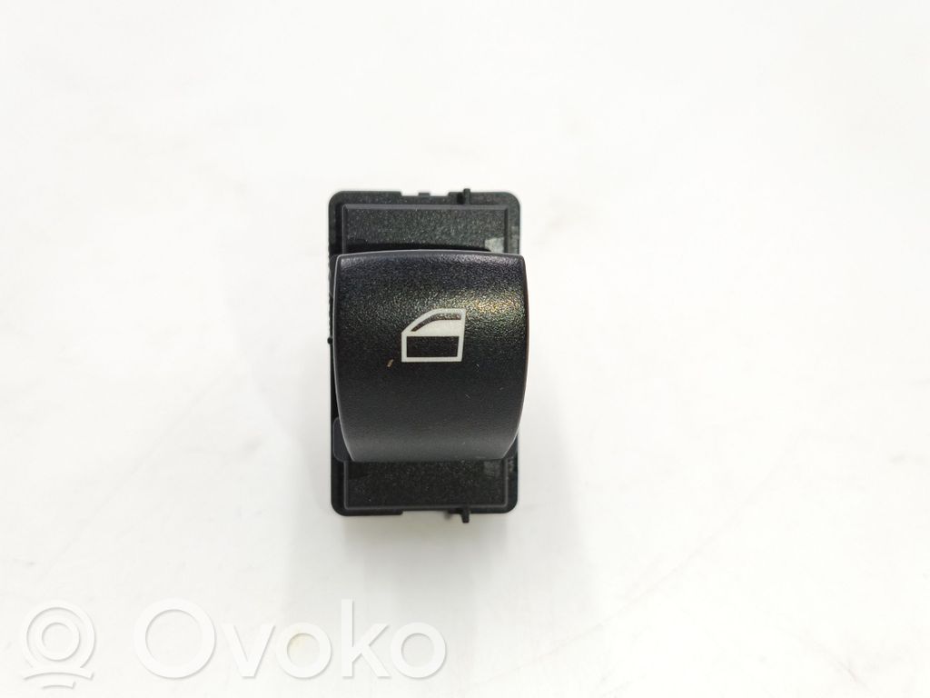BMW 5 E60 E61 Electric window control switch 