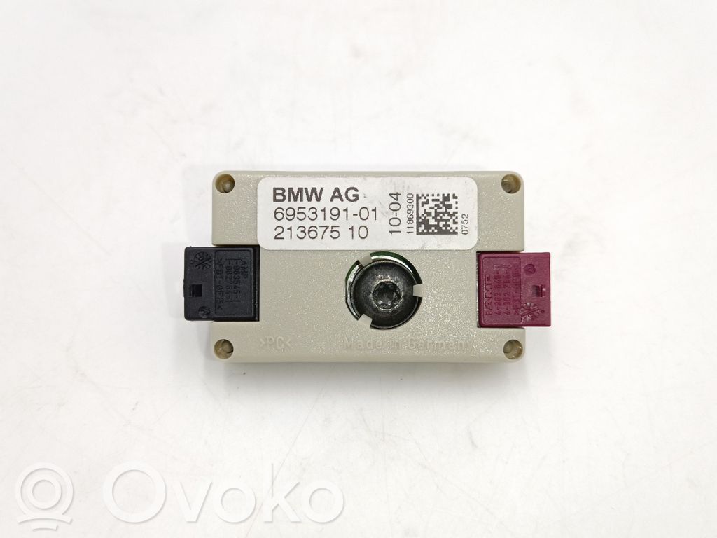 BMW 5 E60 E61 Antenos stiprintuvas 